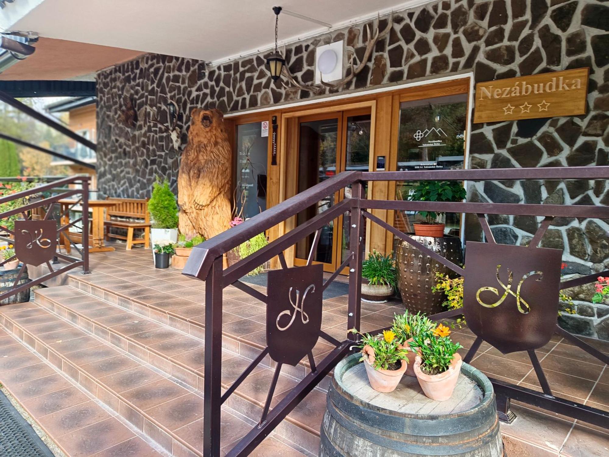Studio Srncek - Tatranska Strba - Wellness, Bazen Esterno foto