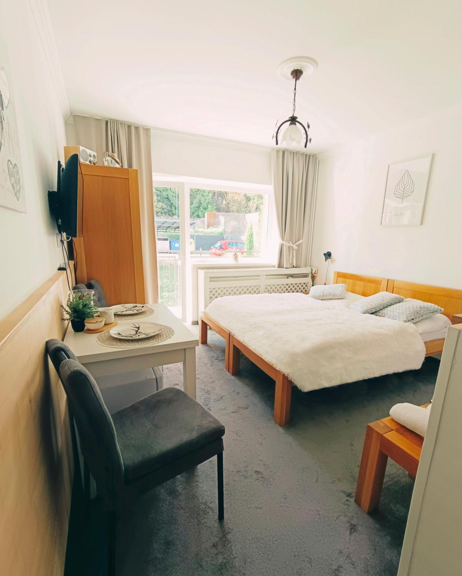 Studio Srncek - Tatranska Strba - Wellness, Bazen Esterno foto